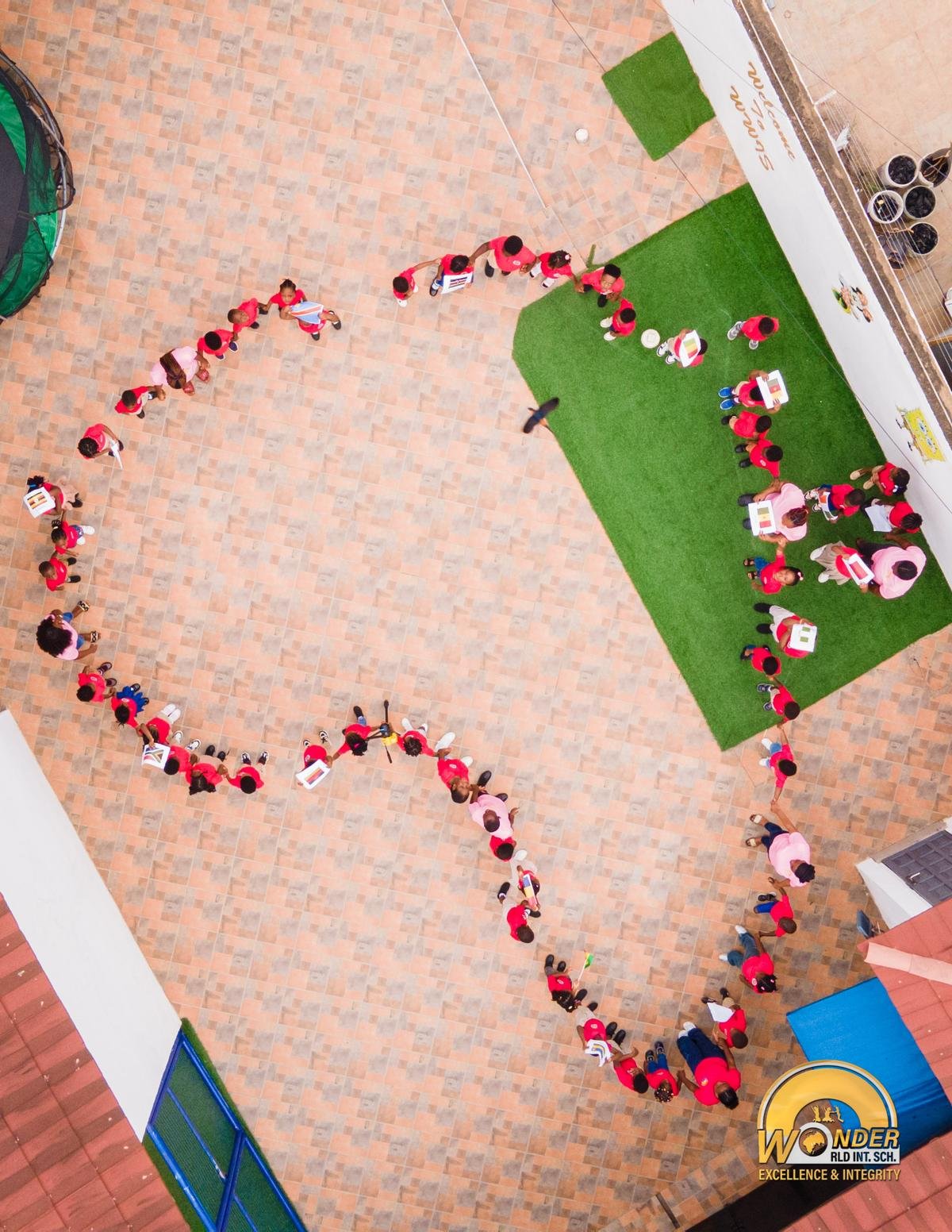 The student human chain, seen from a different angle