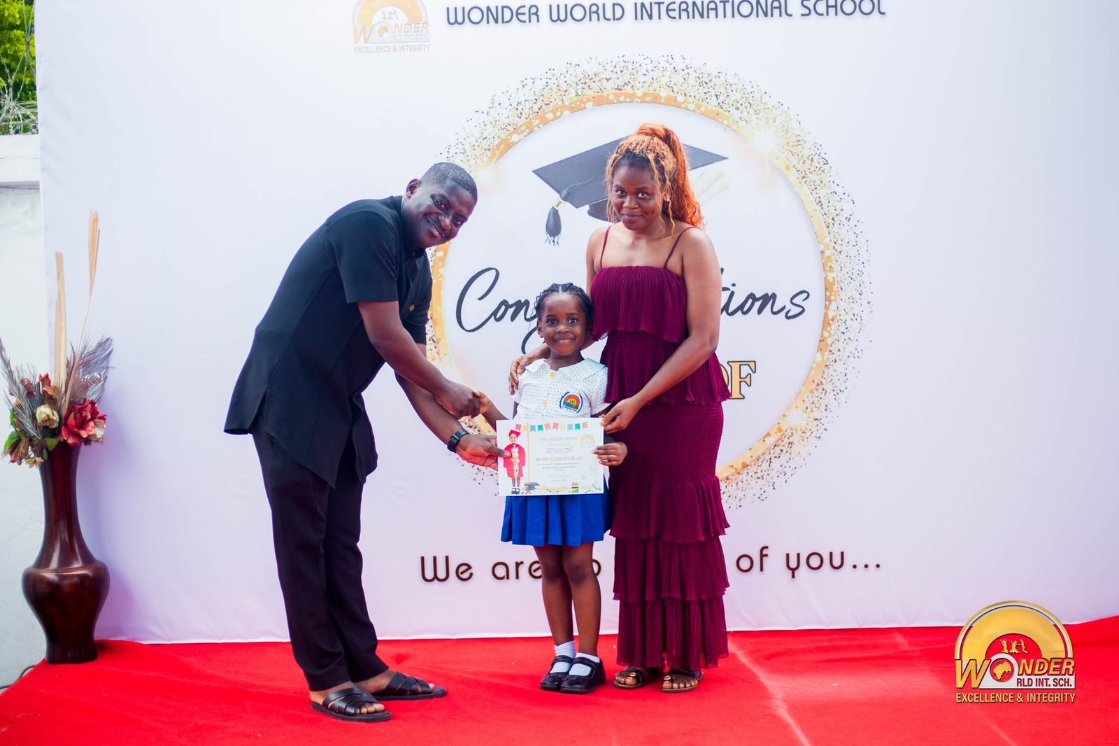 Wonder World International School graduation