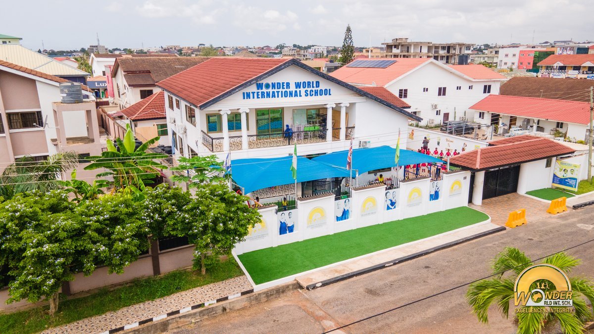 Wonder World International School building, Adjiringanor